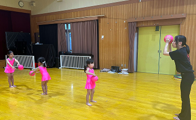 新体操クラブの画像