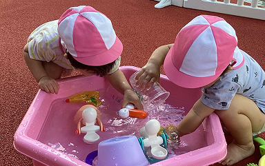 水遊びの様子